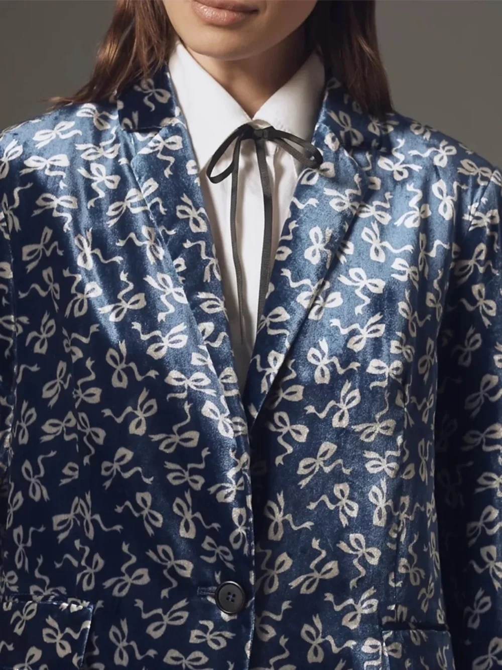 Anthropologie Maeve Tessie Blazer: Bow Print Velvet Edition